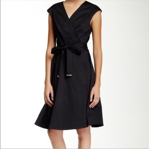 Ted Baker London Dresses & Skirts - Ted Baker London Sigorni Wrap Dress Size US 6 / Ted Size 2